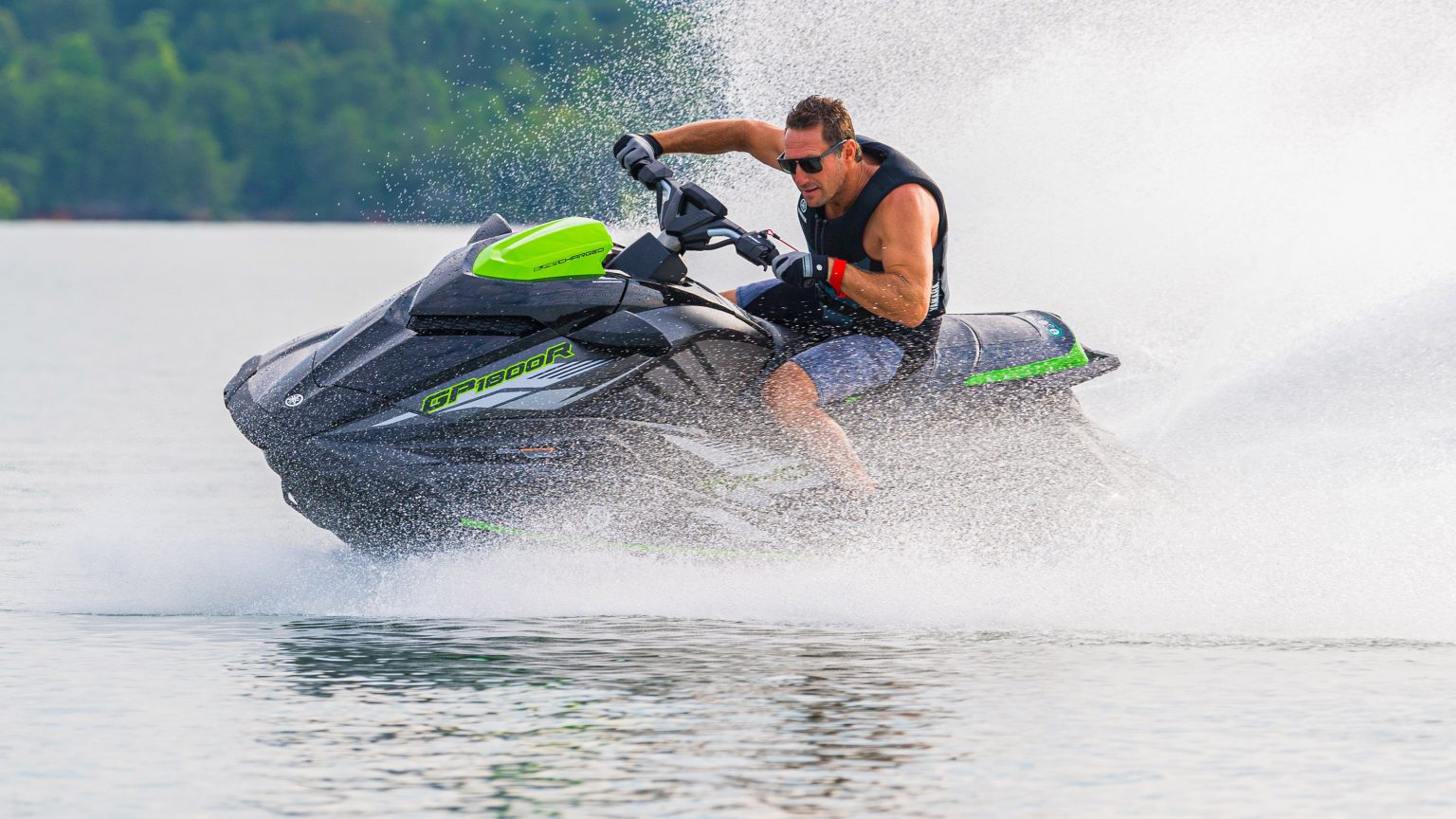 2021 vs 2020 Yamaha GP1800R SVHO speed test by The Watercraft Journal